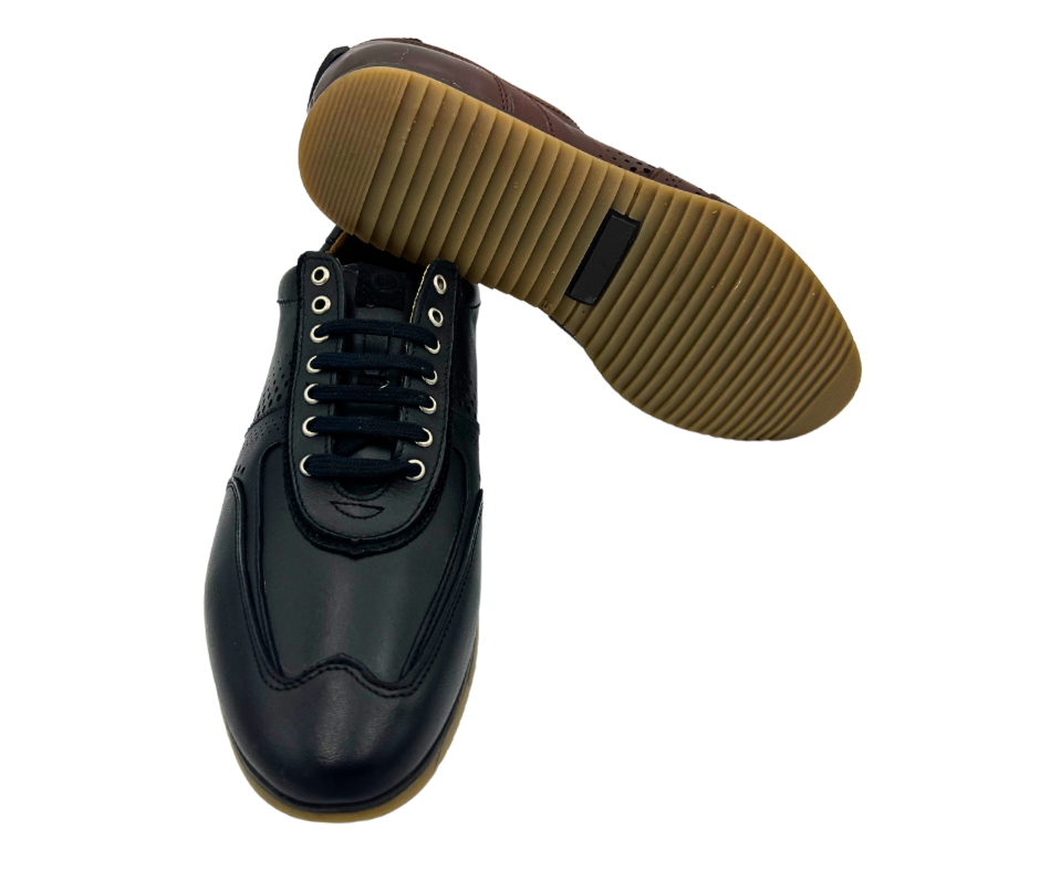 Sneaker Baldacci con refuerzo en punta